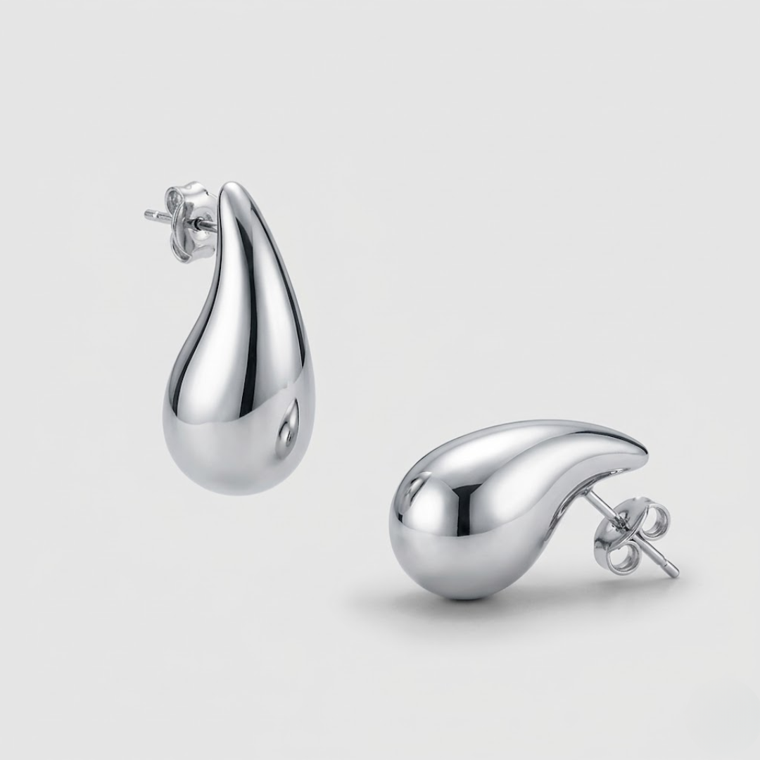 WG Teardrop Stud Earring